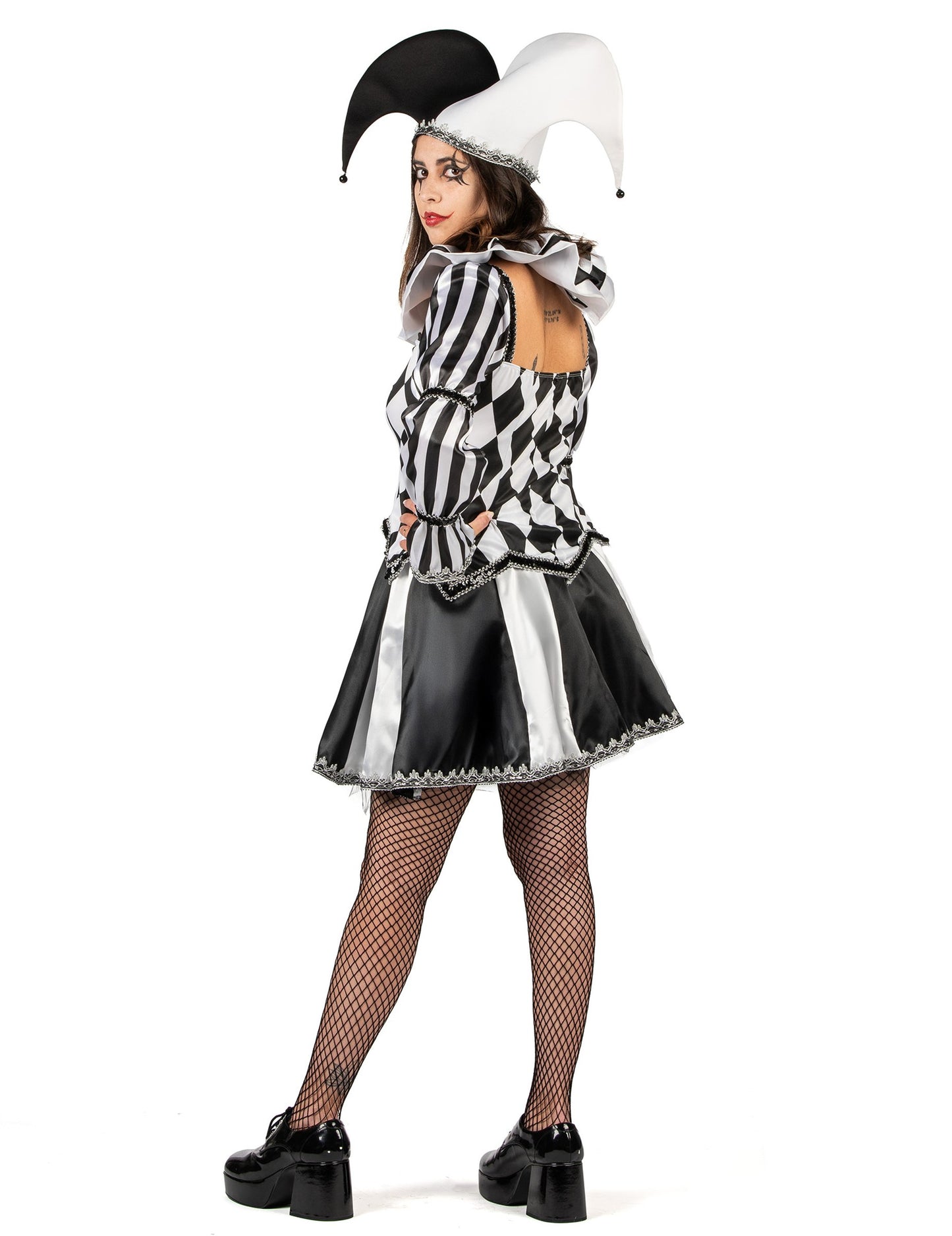 Луксозен дамски костюм на зловещ черно-бял шут 