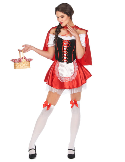 Общ изглед с малка кошничка на дегизиране на червена шапчица