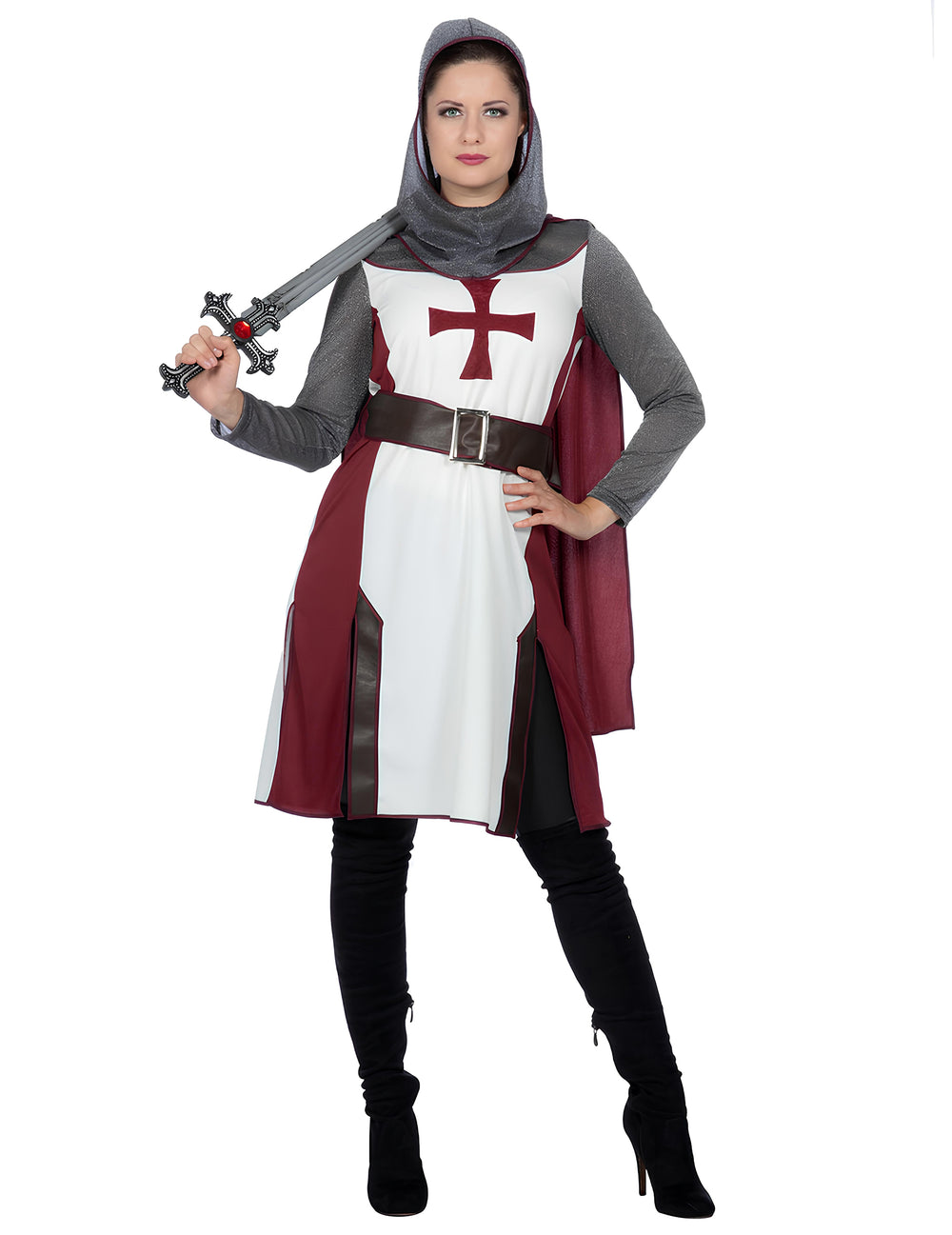 Vue de face avec épée du déguisement de chevalier templier luxe pour femme