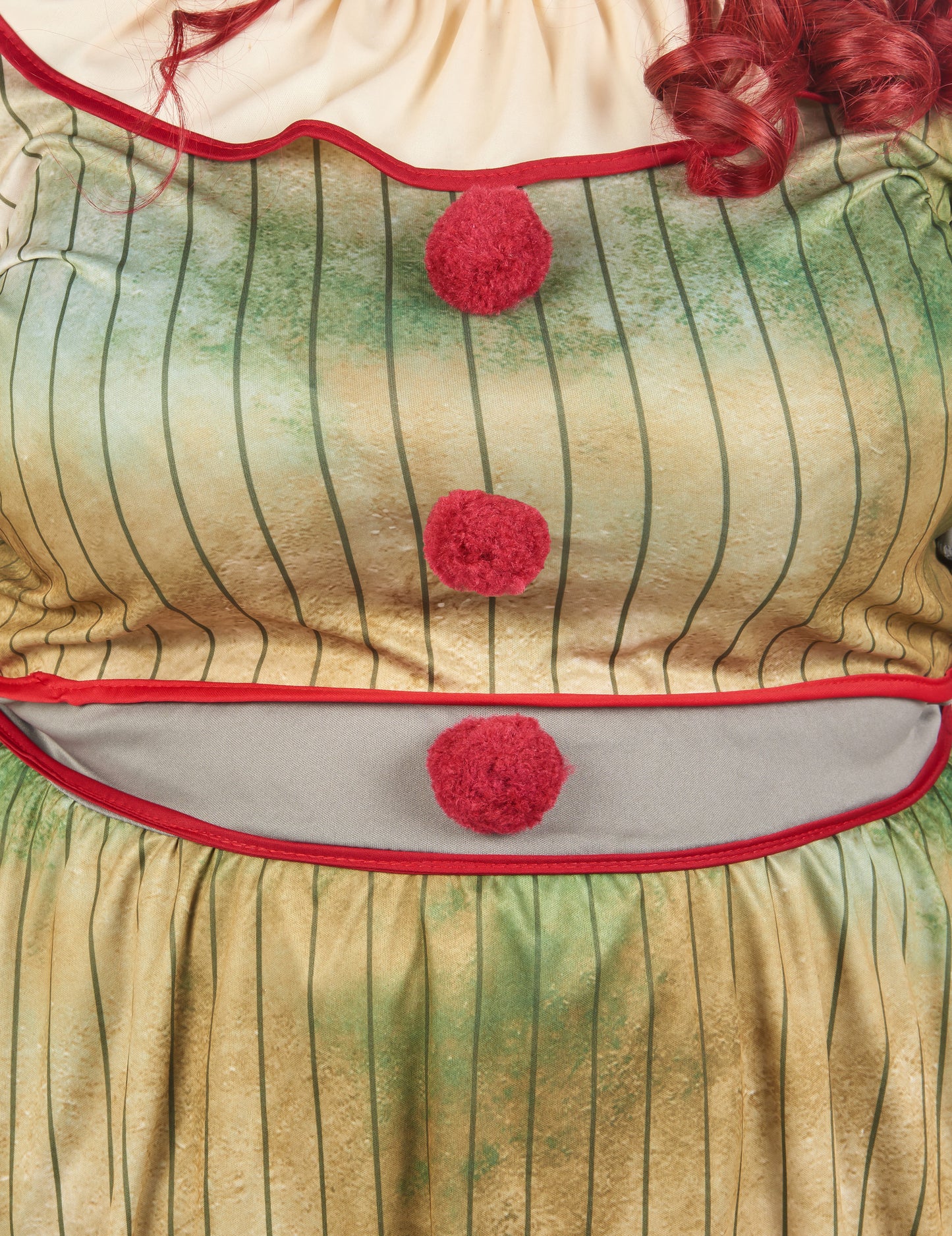 Голяма женска психо -клоун маскировка