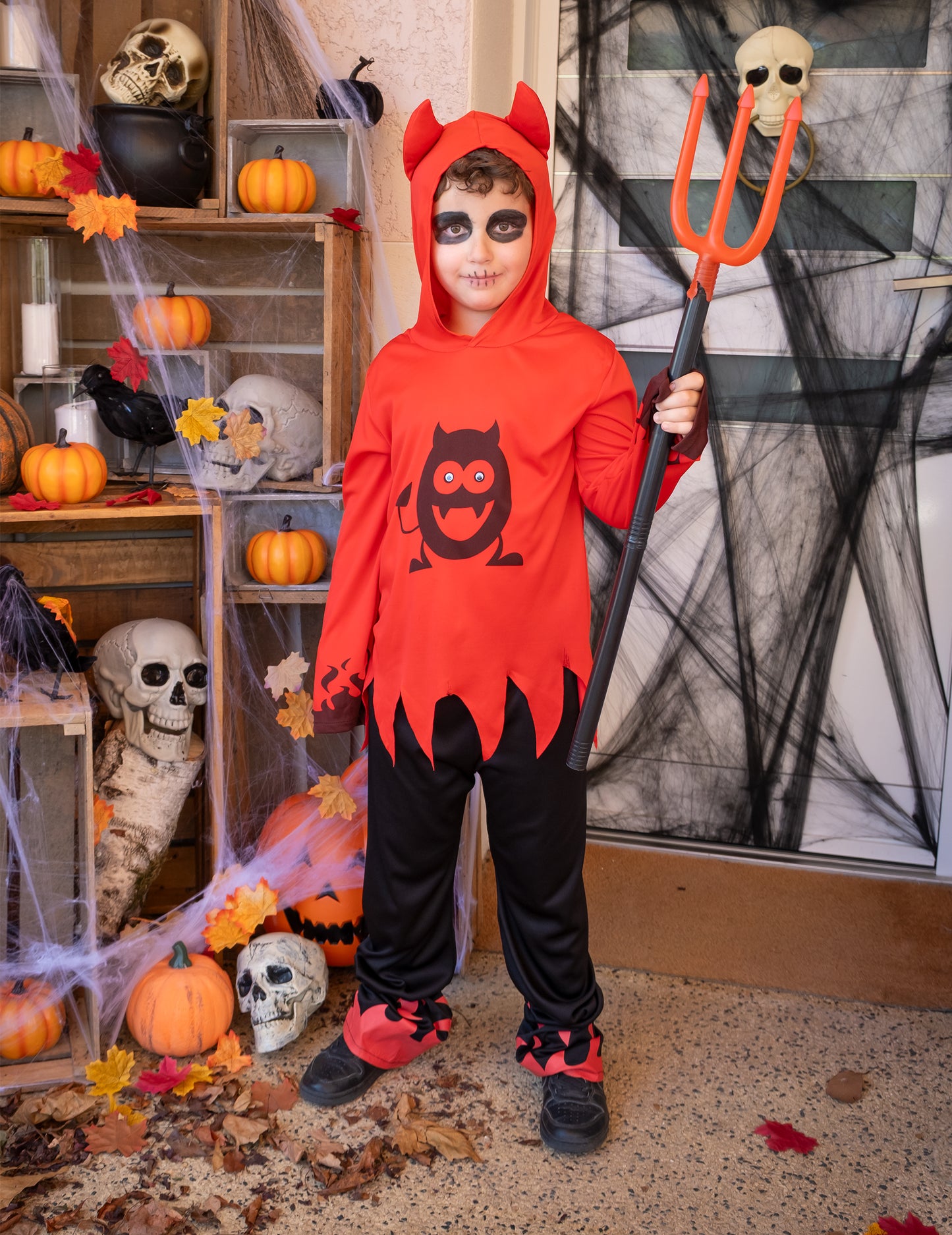 Костюм на диаблотин с мобилни очи момче