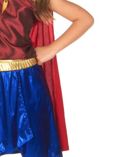 Амазонка момиче воин маскират