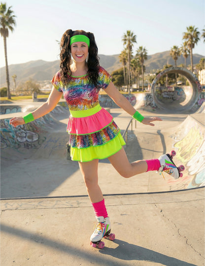 Кичозен костюм от 80-те години за жена 