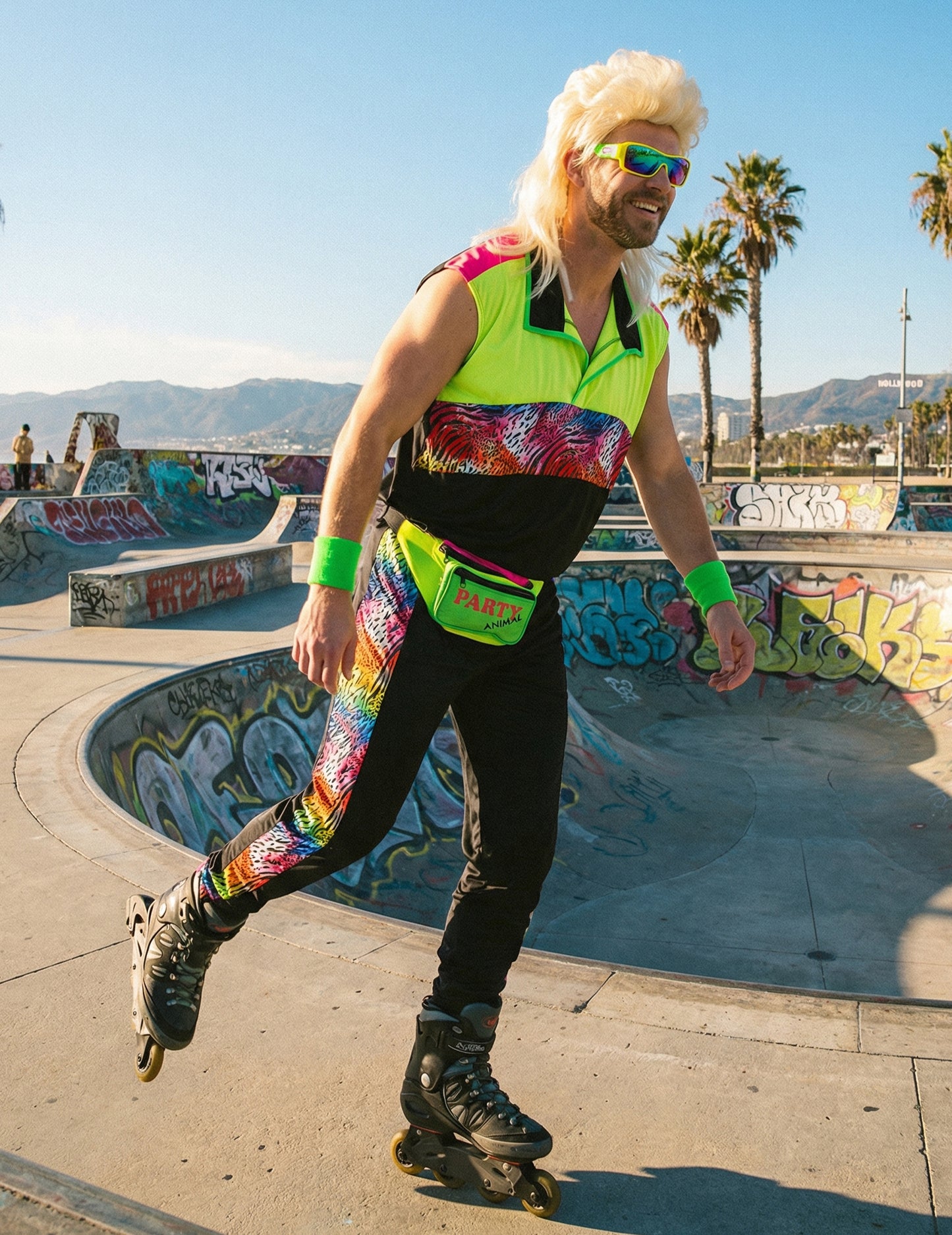 Кичозен костюм от 80-те години за мъж 