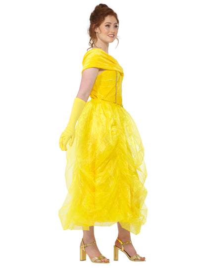 Костюм красивата принцеса жена