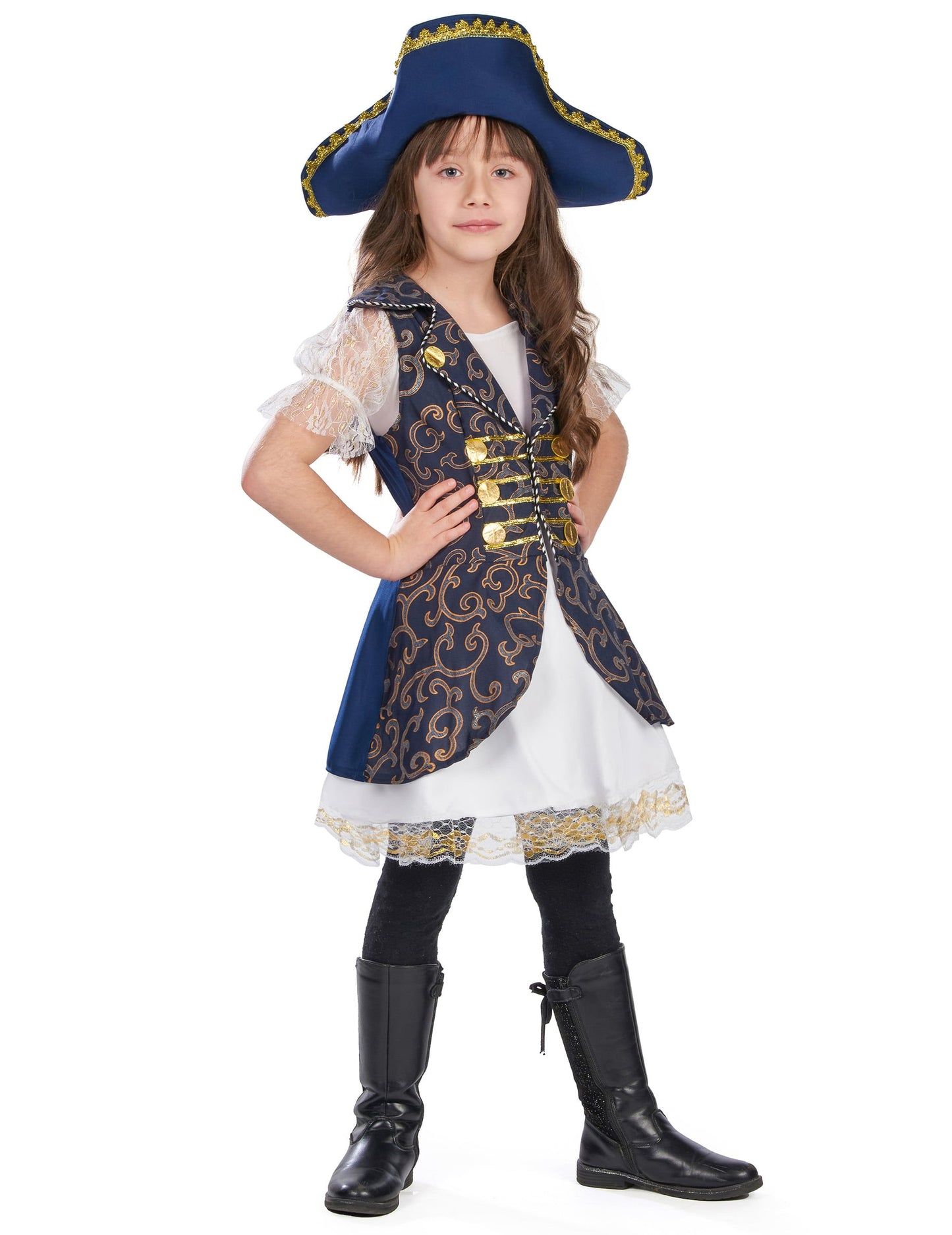 Pose de face mains sur les hanches du déguisement de pirate pour fille