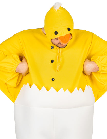 Gros plan sur la cagoule et le buste du déguisement de poussin