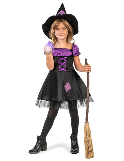 Виолетова вещица маскировка с момичешка шапка