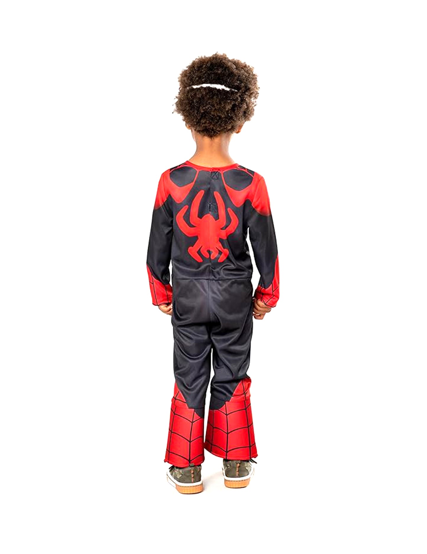 Spinn Child Spinn прикрива Spidey и неговите изключителни приятели