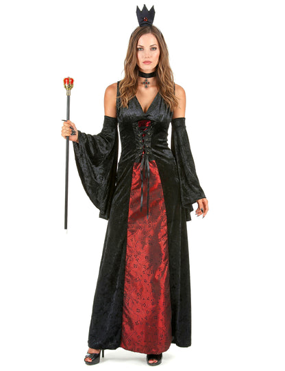 Vue en pied du déguisement vampire chic pour femme