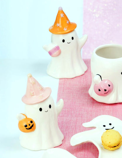 Декоративен призрак Summerween от керамика със звездна шапка 9,5 x 8 x 15 cm