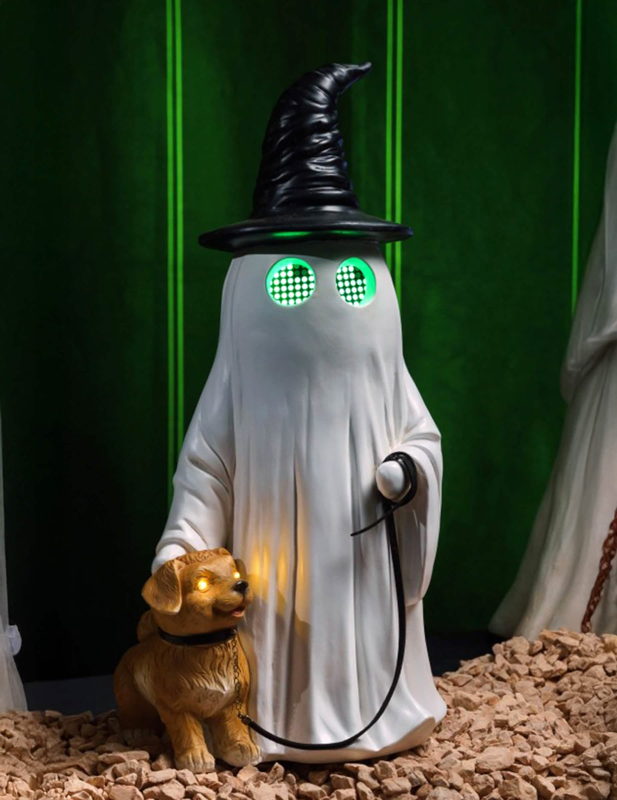 Декоративен призрак Summerween от смола с кучешка заострена шапка и анимирани LED очи 23,5 x 20 x 45,5 cm