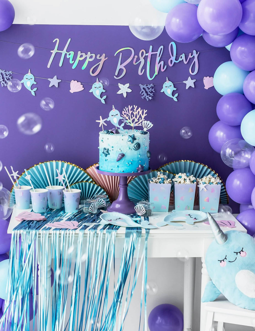 Гирлянда от картон happy birthday за празненство по случай рожден ден иридесцентна