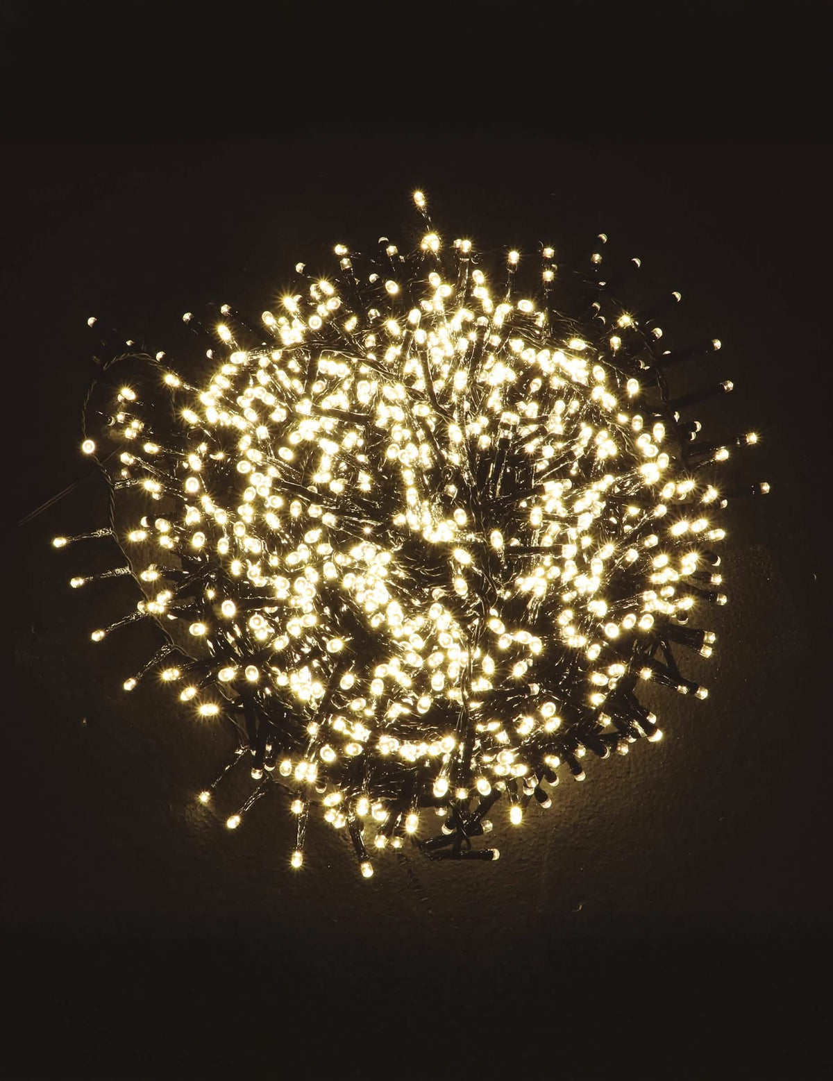 Светлинна гирлянда 1000 led за външна употреба бял топъл