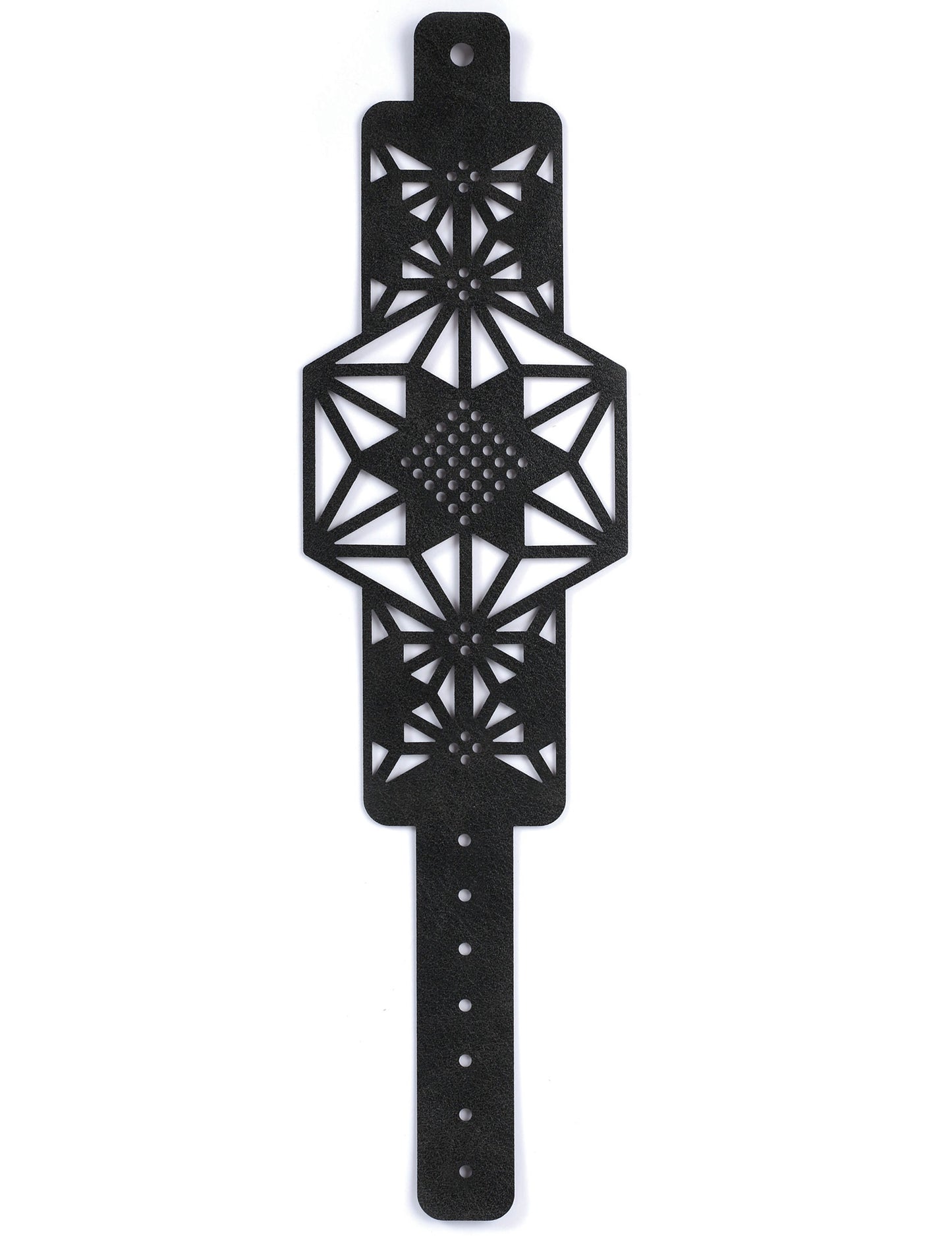 Комплект за бродиране на гривна с черна кожена звезда и розов конец