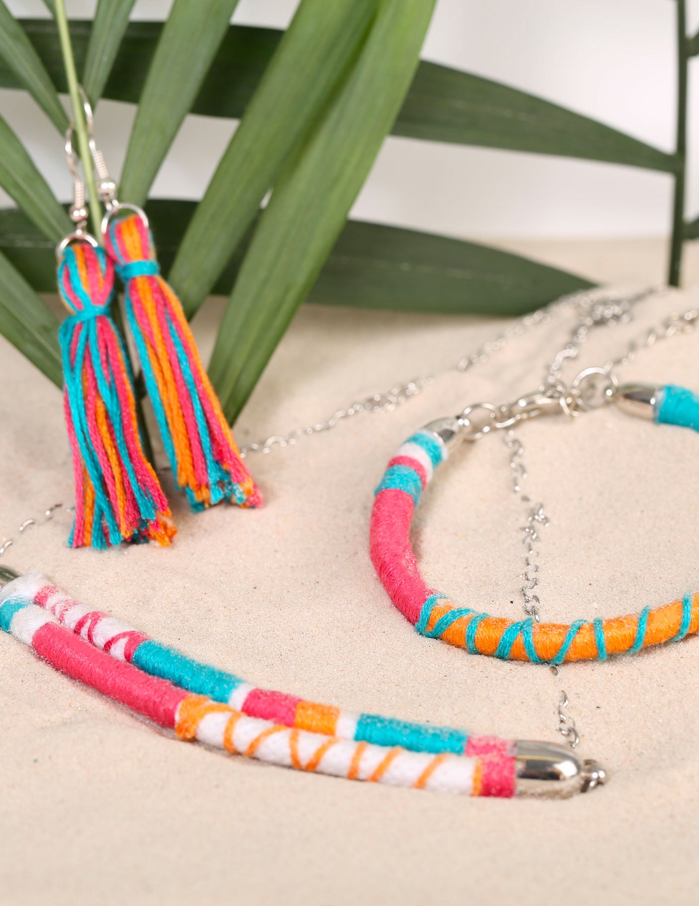 Комплект за изработка на многоцветни бижута 12,5 x 13 cm пълен