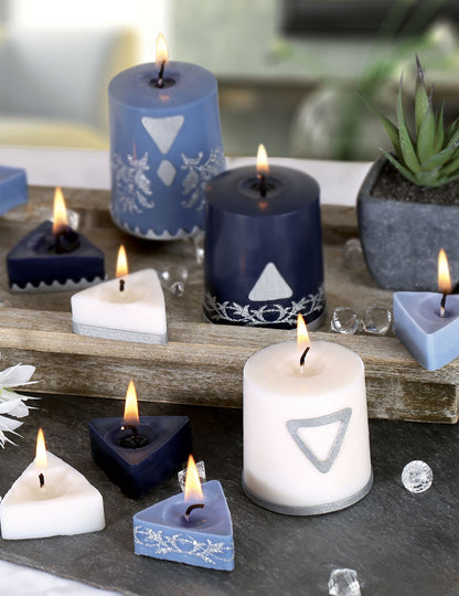 Комплект за създаване на геометрични бели и сини свещи от растителен восък