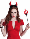 Kit diablesse Halloween pour femme rouge à paillettes avec cornes et trident