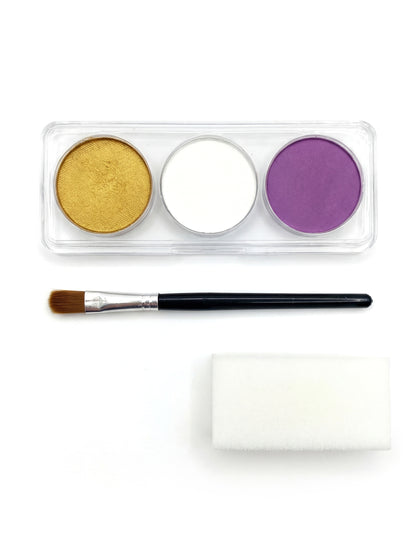 Détail du pinceau et de l'éponge du kit maquillage licorne