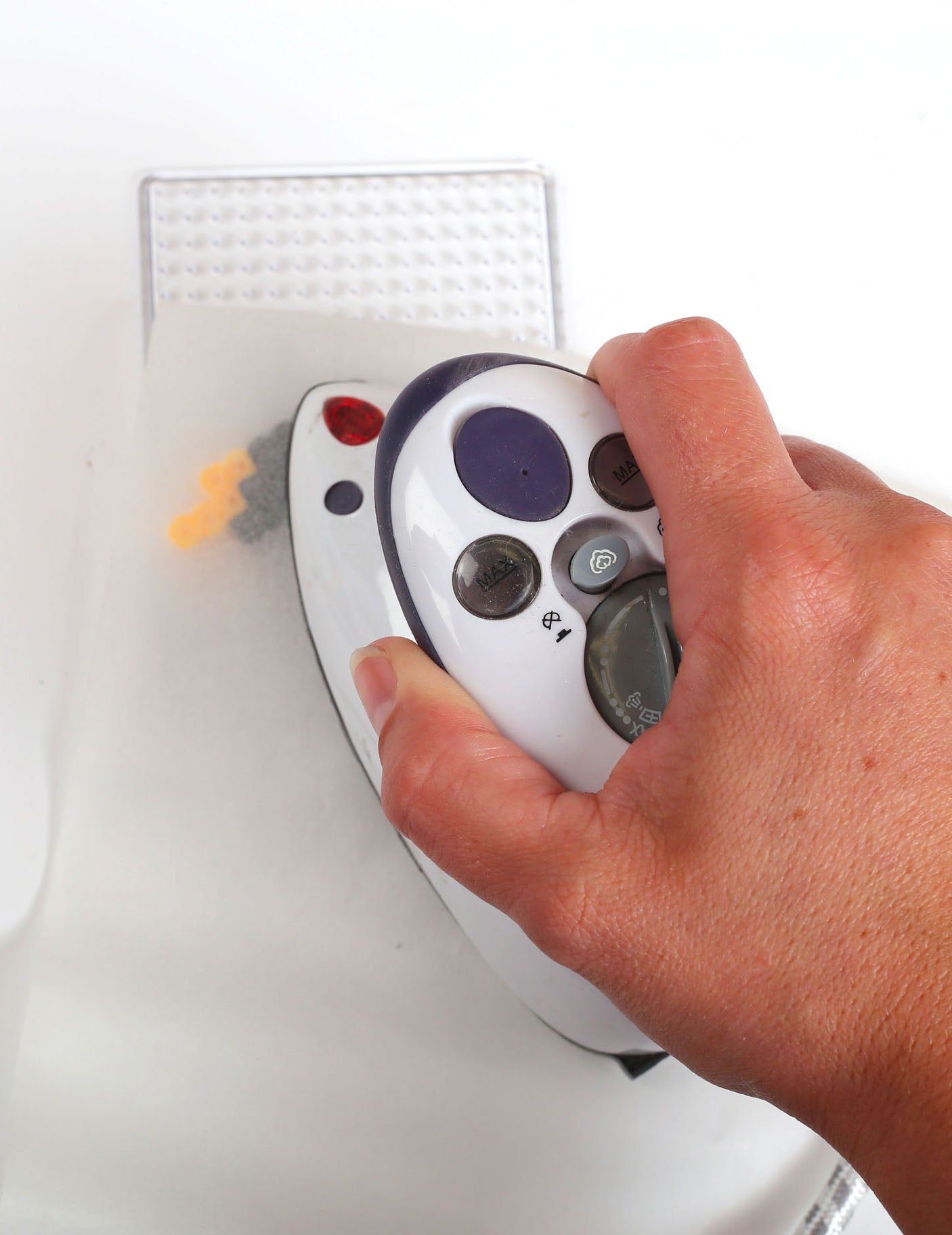 Комплект за 3D мъниста с ютия „Маймунка“ - Творческо хоби