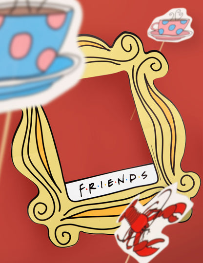 Комплект за фотокабина Friends™ от 3 части с рамка (40x46 см)