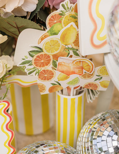 Комплект за фотокабина Fizz Citrus с кремава, оранжева и златна хартия и празнични аксесоари