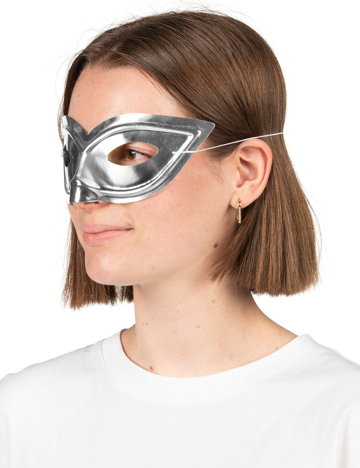 Възрастен брилянтен сребърен вълк