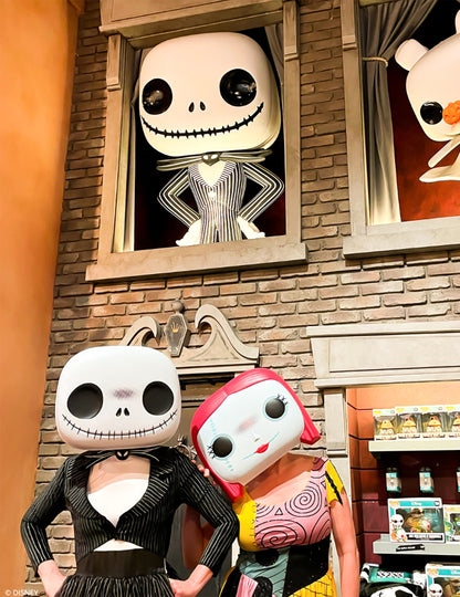 Mise en situation portée en duo du masque l'étrange Noël de Mr Jack Funko Pop™