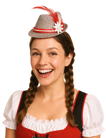 Мини баварска и червена баварска жена жена