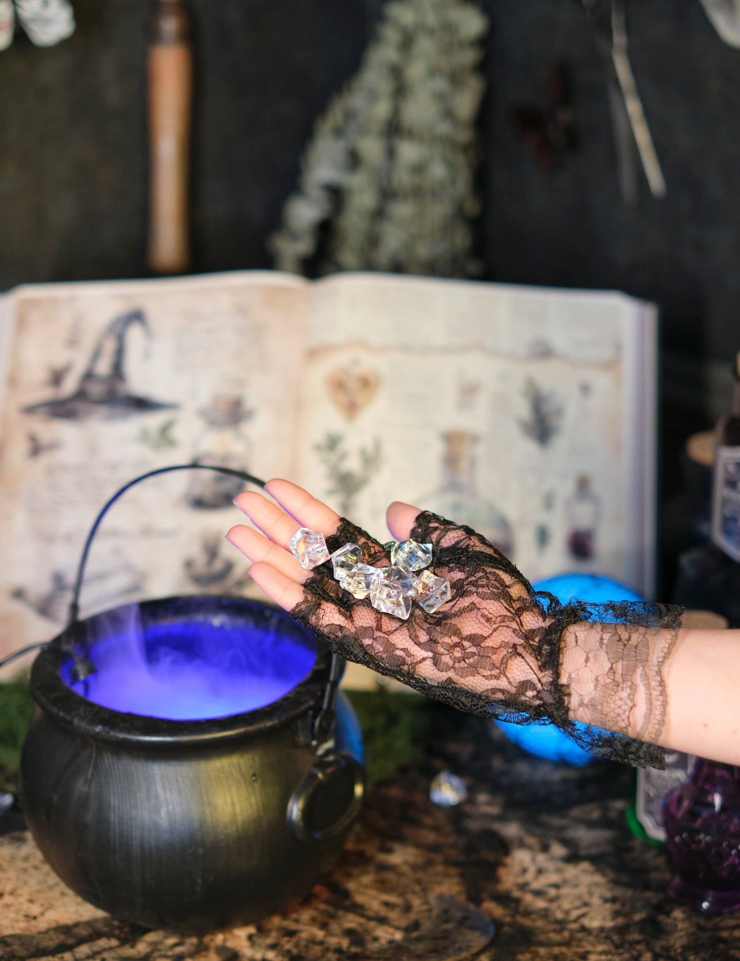 Прозрачен кристален ефект камъни 50 gr