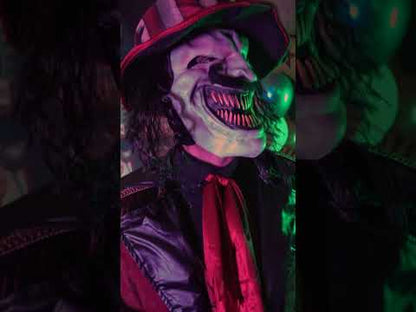 Плашеща луксозна маскировка за подправяне на възрастни