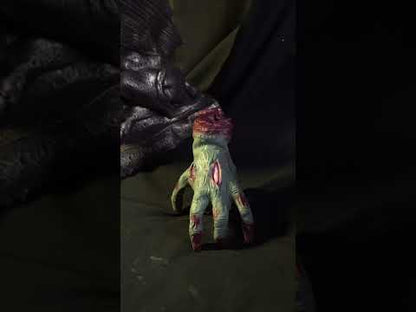 Ръце на зомби звук и движение 20 cm