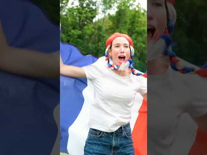 Синя, бяла, червена перука