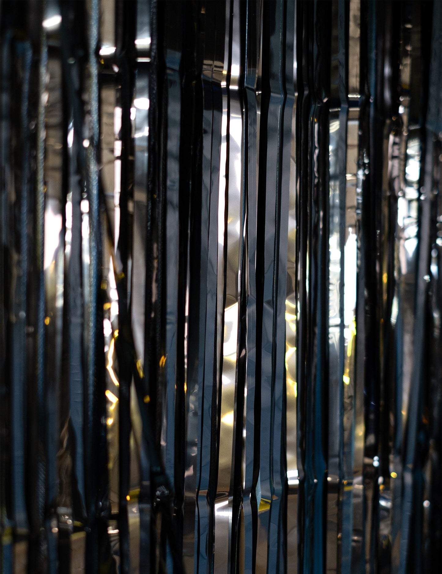 Черна сцинтилантна завеса 244 x 91 cm