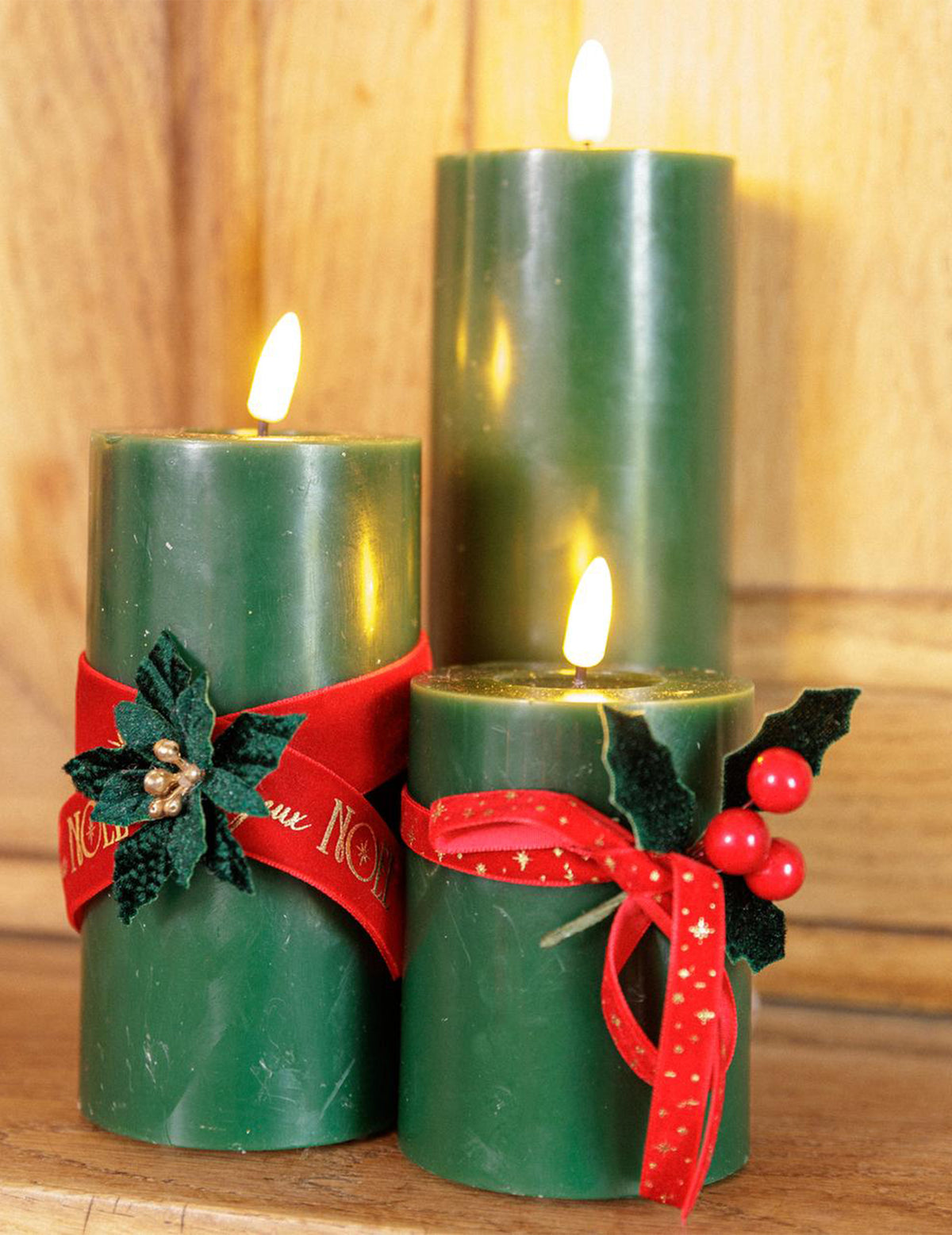 Ruban Joyeux Noël velours rouge et or 2,5 cm x 3 m