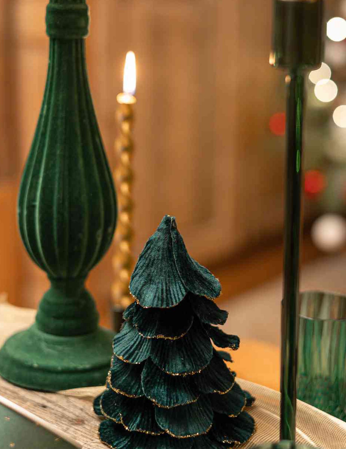 Sapin de Noël velours vert foncé et or 12 x 16 cm