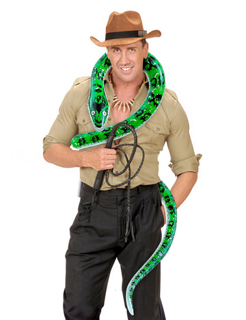 Надума гигантска змия