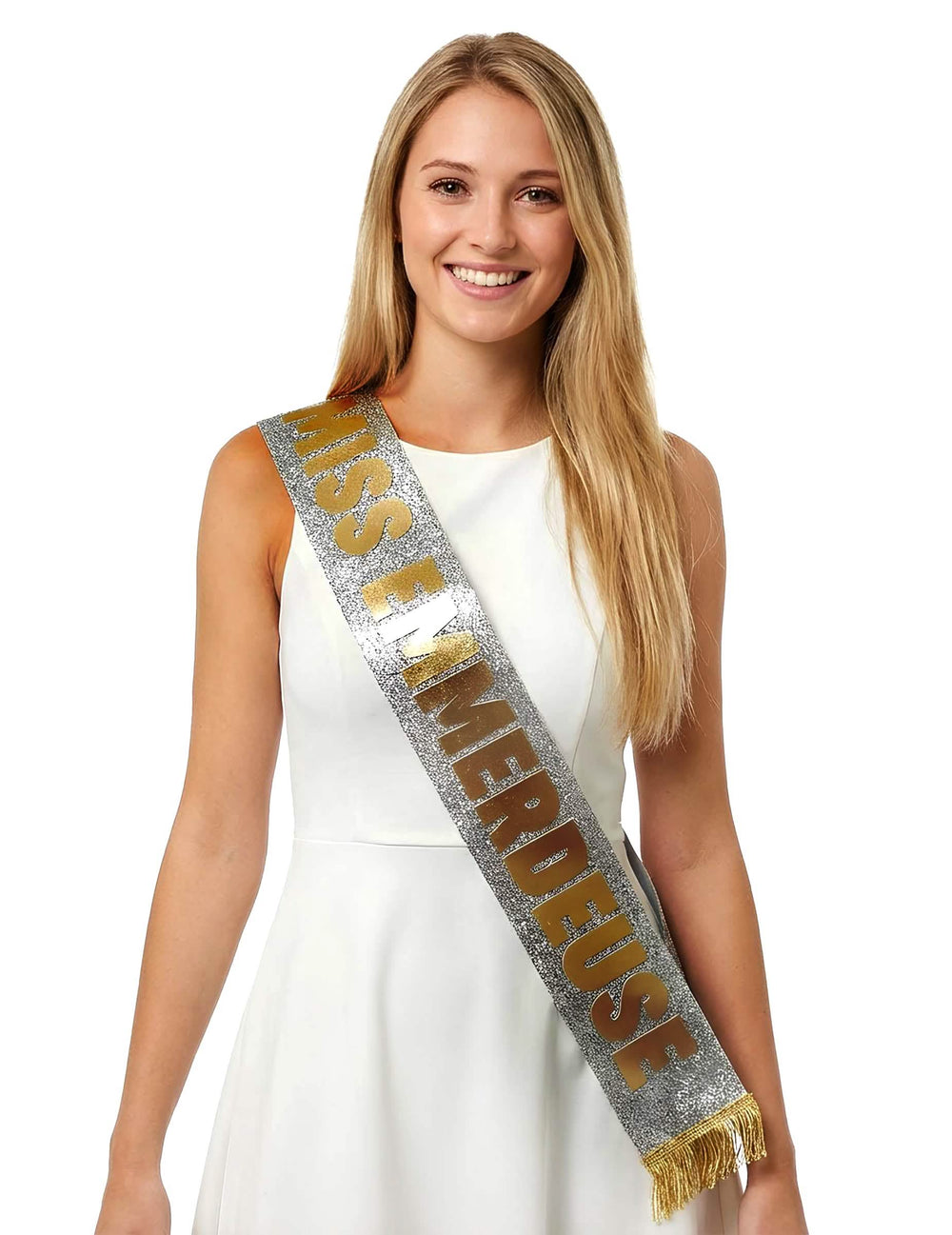 Детайл на шалa от комплекта аксесоари „miss emmerdeuse“ шал и диадема