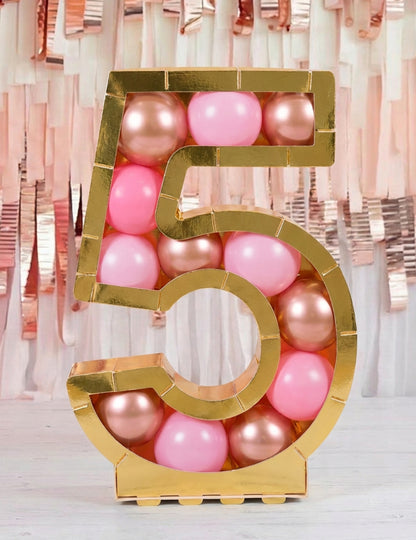 Златна числова структура за балони 64 cm картон