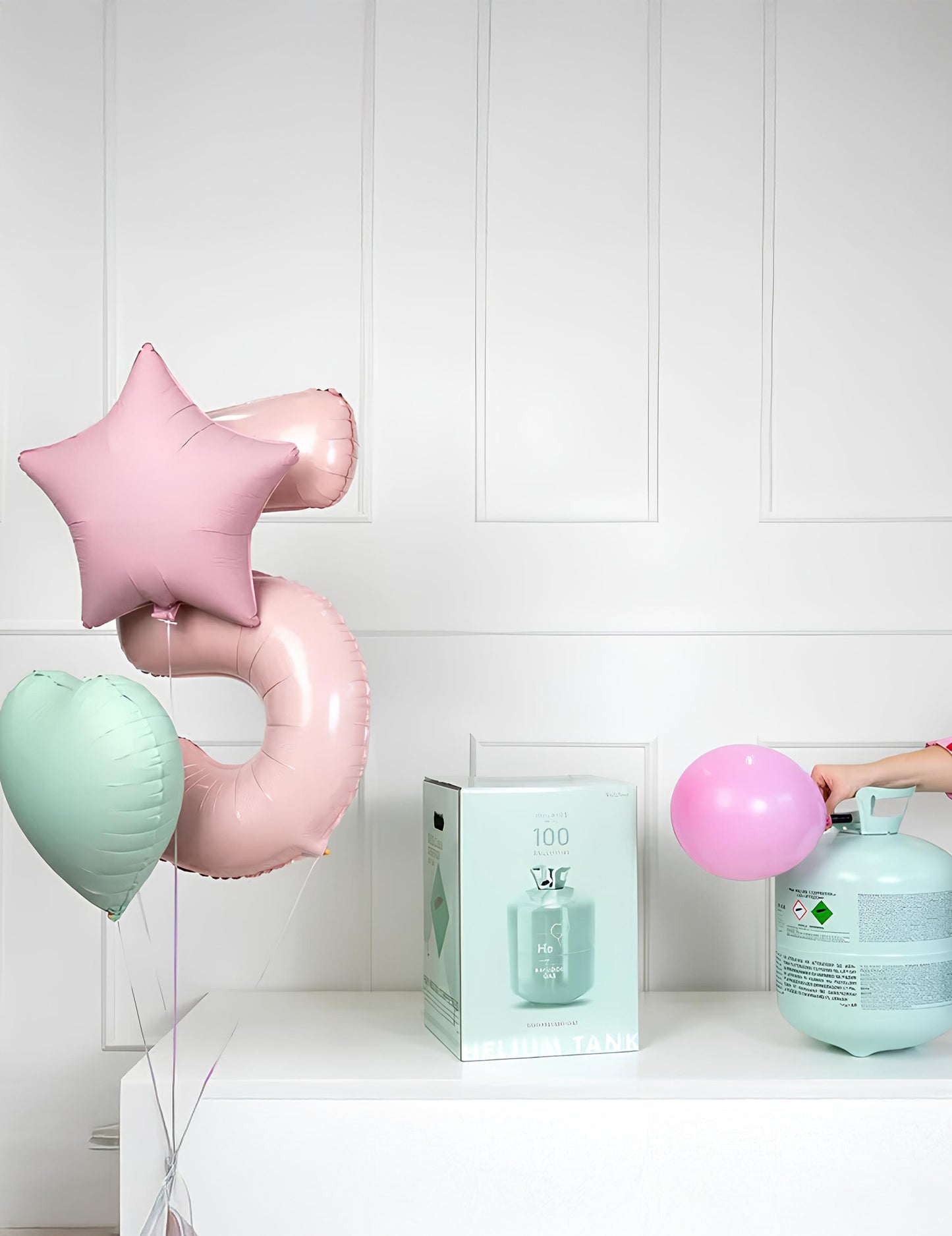 Много голяма бутилка хелиева за до 90 балона